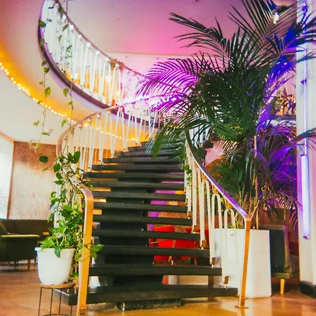 호텔 Kulturhotel Hessenland Innenstadt By Awesome 카셀