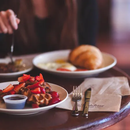 Kulturhotel Hessenland Kassel Innenstadt By Stay Awesome Hotel