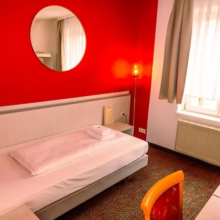 Kulturhotel Hessenland Innenstadt By Awesome Hotel Kassel