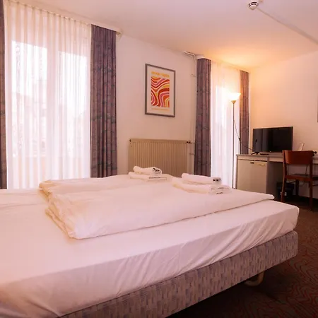 Hessenland Innenstadt By Awesome Hotel 3*