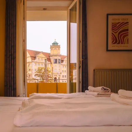 Hotel Kulturhotel Hessenland Innenstadt By Awesome 3*