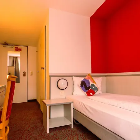 Kulturhotel Hessenland Innenstadt By Awesome 3* 카셀