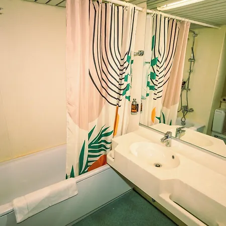 Kulturhotel Hessenland Innenstadt By Awesome 3* Kassel
