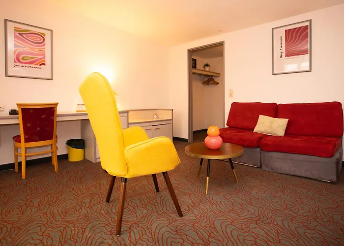 Kulturhotel Hessenland Innenstadt By Awesome Szálloda 3*